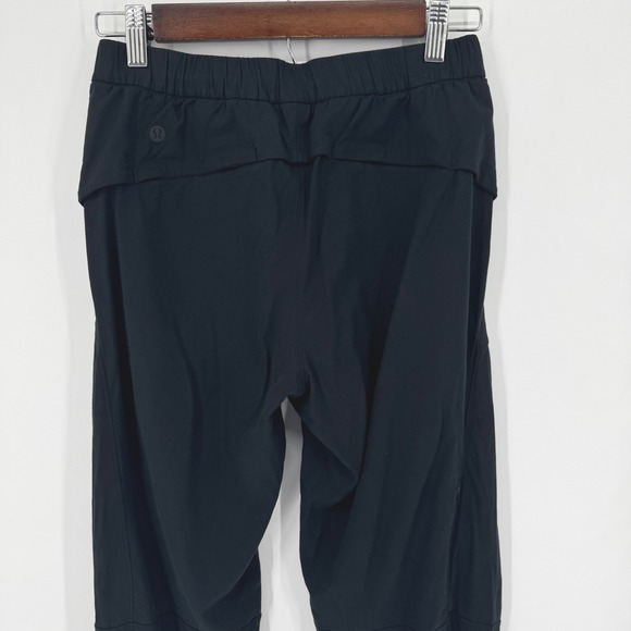Lululemon Black Jogger Pants Womens Size 4 Lightweight Athletic Lounge - Picture 3 of 6
